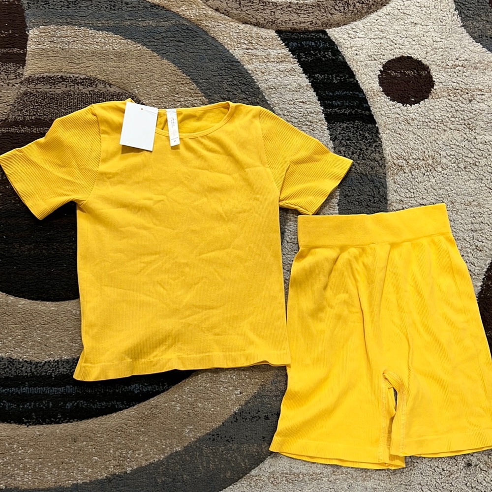 Shorts set